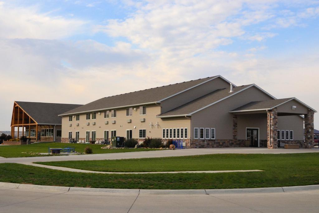 Cobblestone Inn & Suites - Lake View Esterno foto