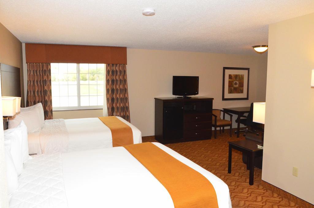 Cobblestone Inn & Suites - Lake View Camera foto